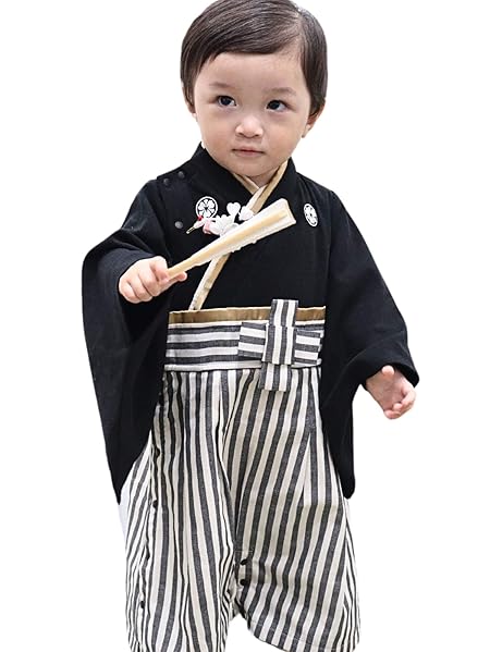 Sweet Mommy ベビー袴 男の子 袴ロンパース 家紋刺繍 ベビー 着物 カバーオール 紋付袴 和装 キッズ オーガニックコットン身頃 お宮参り お食い初め 初節句 お正月 こどものひ 【つむぎ風・縦縞】ブラック 90